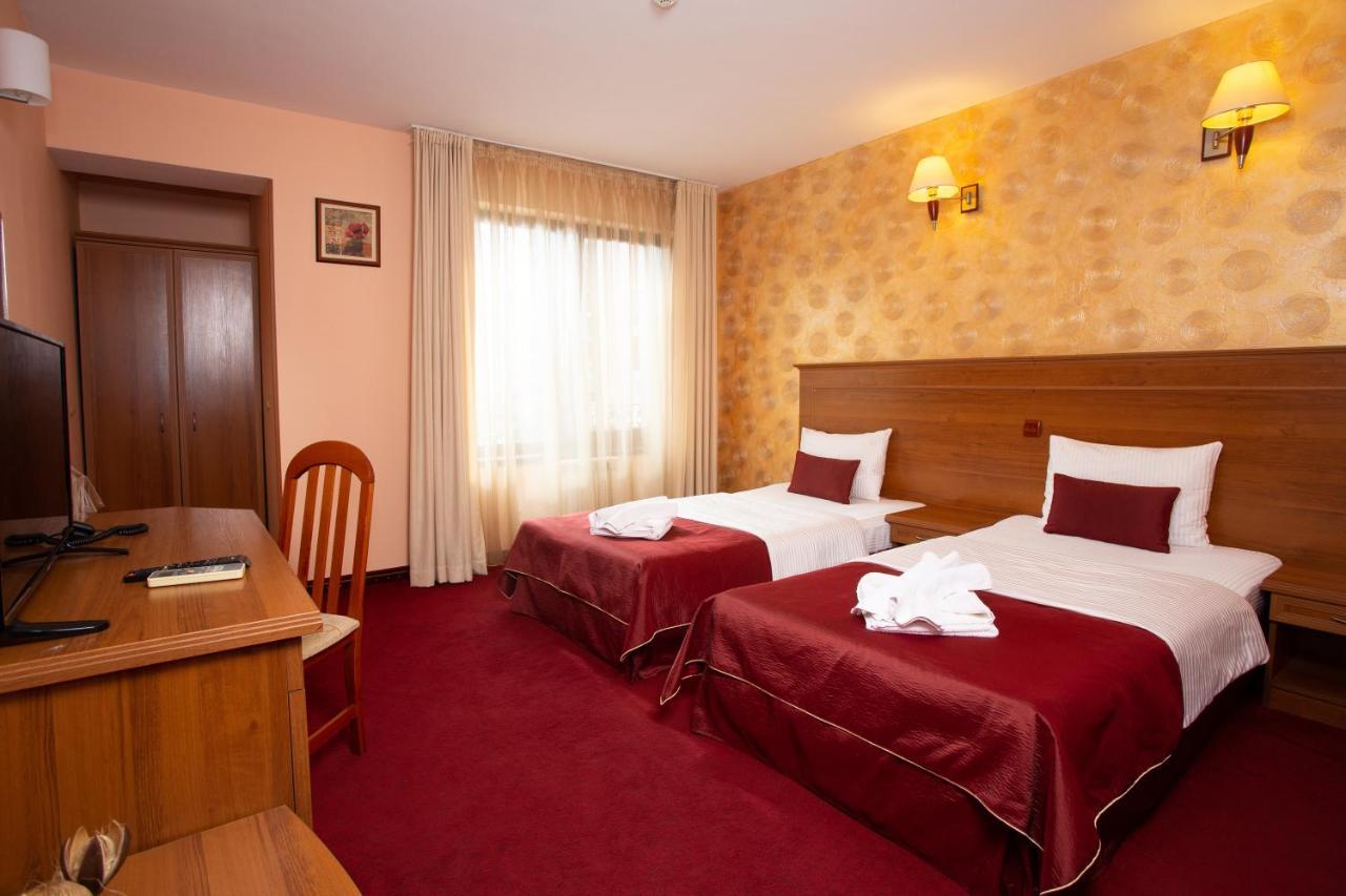 Contessa Hotel Șumen Exterior foto
