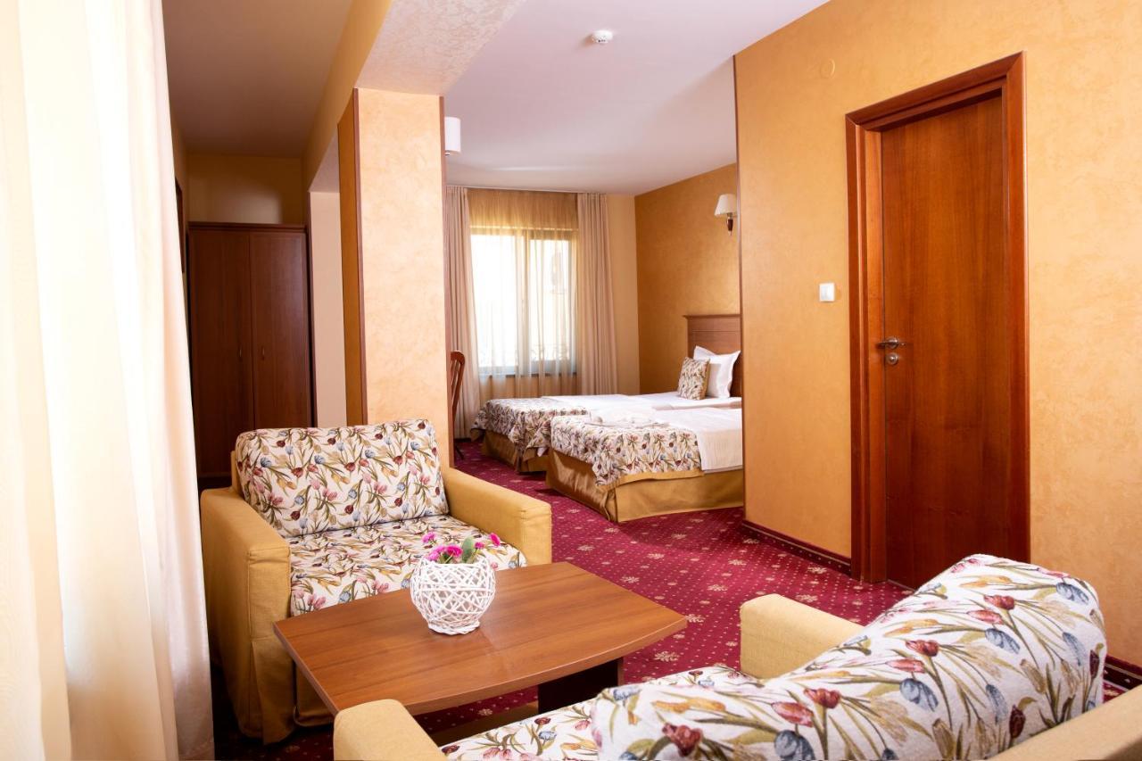 Contessa Hotel Șumen Exterior foto